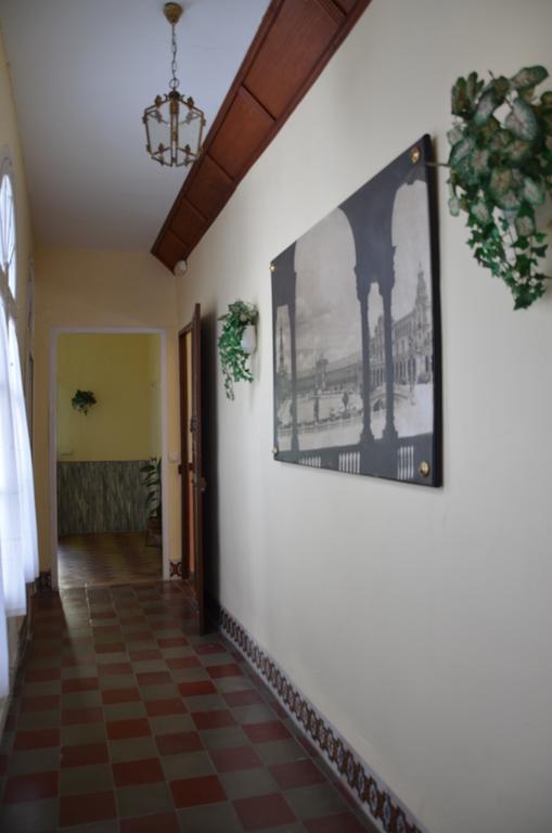 Pension Bienvenido Sevilla Exterior foto