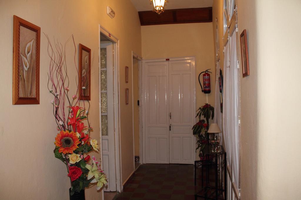 Pension Bienvenido Sevilla Exterior foto